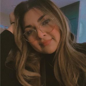 Meet your Posher, Diana